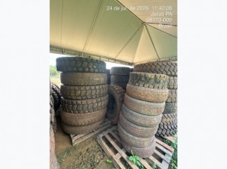Foto de Sucata de Pneus Diversos – Aproximadamente 400 Unidades