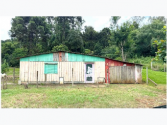 Foto de Imóvel Urbano com 920 m² e Duas Benfeitorias – Dionísio Cer