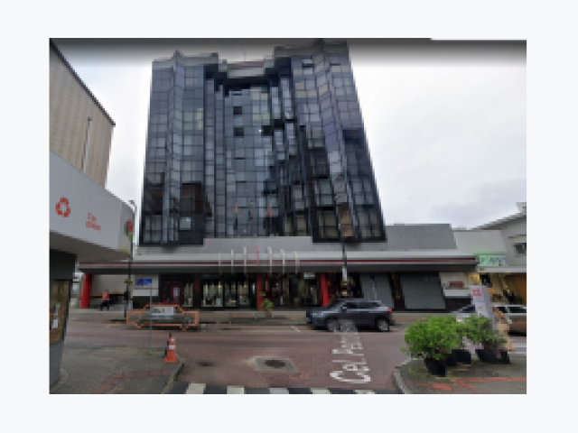 Criciuma: 01 sala comercial nº 612