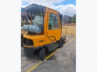 Empilhadeira Hyster a GLP – Ano 2019