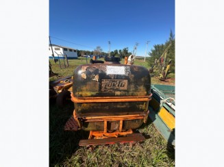 Foto de Pulverizador Condor M12 Jp 75 600 Lts