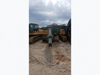 Escavadeira Hyundai R140 2022