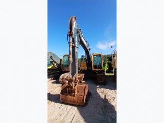 Escavadeira Hyundai R140 2022