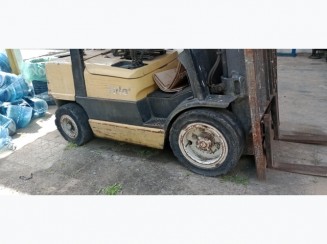 Foto de Empilhadeira Yale GTP050RL – 2005