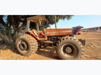 Trator Massey Ferguson 660/4 - 2001 - Nova Olímpia/MT