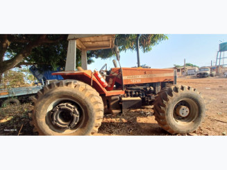 Trator Massey Ferguson 660/4 - 2001 - Nova Olímpia/MT