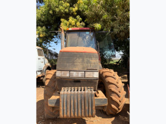 Trator Case IH MX-240/4 - 2001 - Nova Olímpia/MT