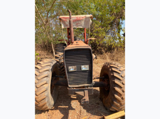 Trator Massey Ferguson MF-290 - 2001 - Nova Olímpia/MT