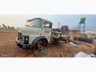 Sucata Caminhão Mercedez Benz L-1513-48 