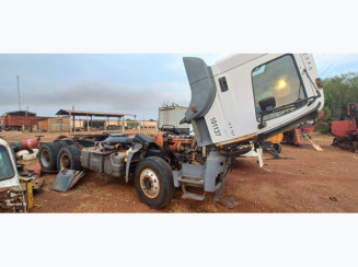 Sucata Caminhão Mercedes Benz AXOR 2008