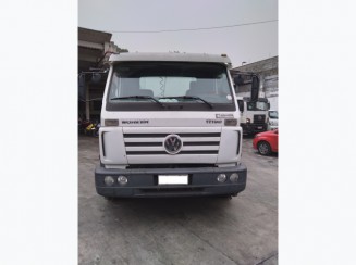 VW 17.190 Worker – Varredeira Urbana Johnston VT 651