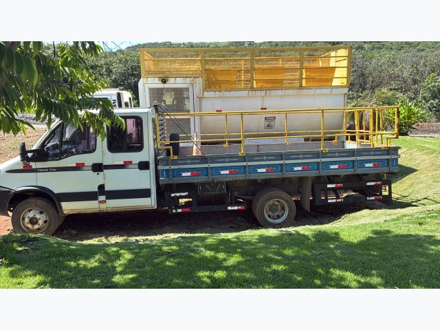 Foto de Caminhão Iveco Daily 70C17 HDCD 2013/2014