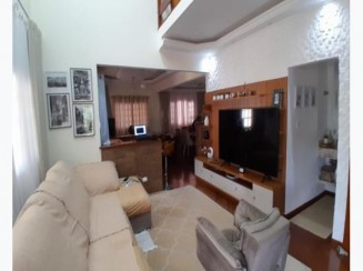 Casa A.T. 1.300 m² - Stª. Inês, Mairiporã/SP