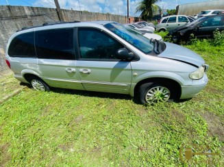 <b>(SUCATA)</b> CHRYSLER/GCARAVAN LTD   2002/2002