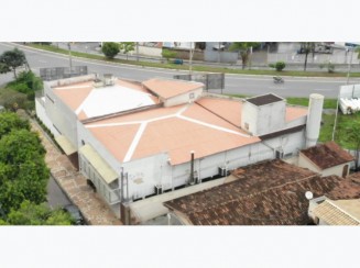 Imóvel com 800m2 