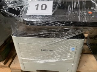 Uma impressora SAMSUNG/SL-M4070FR no estado.