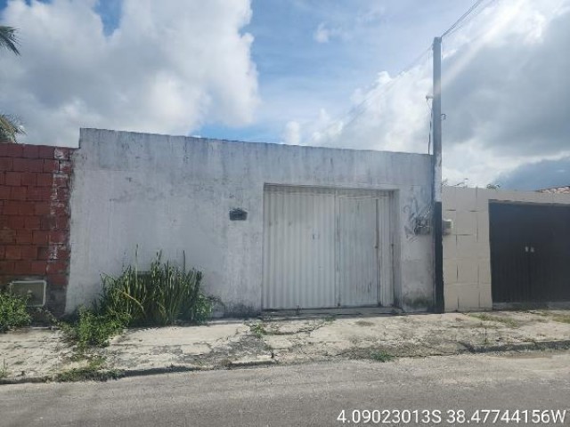 Casa em horizonte-ce