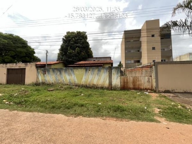 Casa em aguas lindas de goias-go