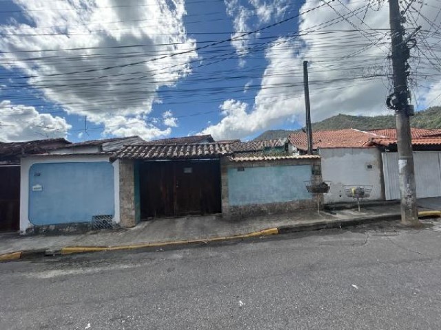 Casa em marica-rj