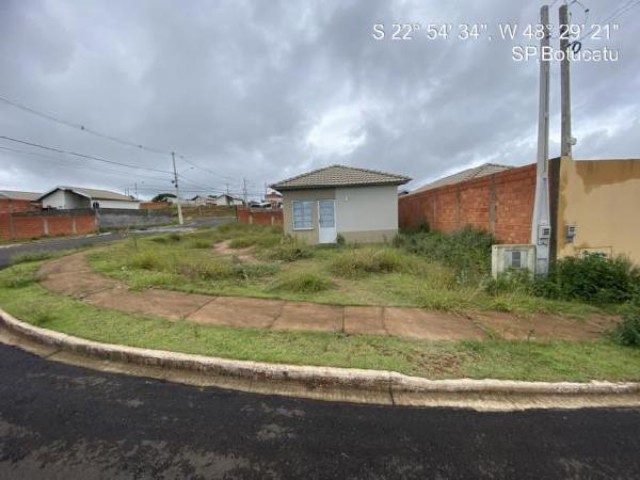 Casa em botucatu-sp