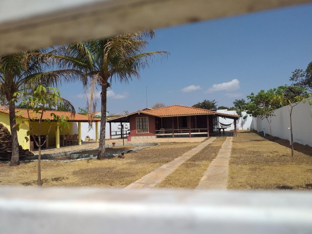 Casa com 4 quartos no Itapoã (foto 4 de 51)