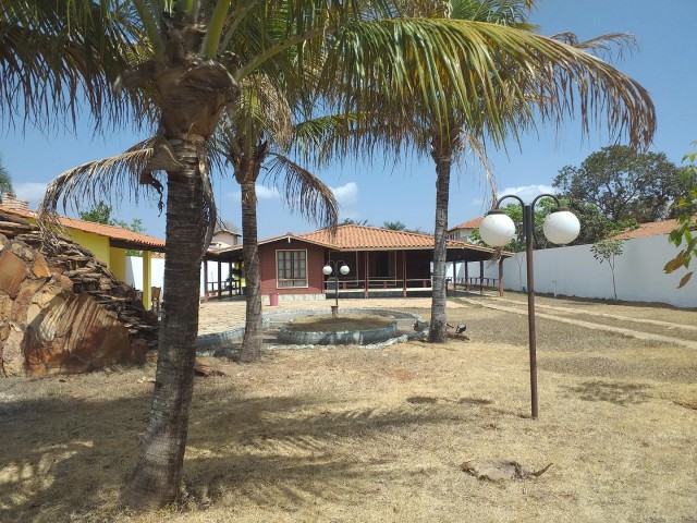 Casa com 4 quartos no Itapoã (foto 6 de 51)