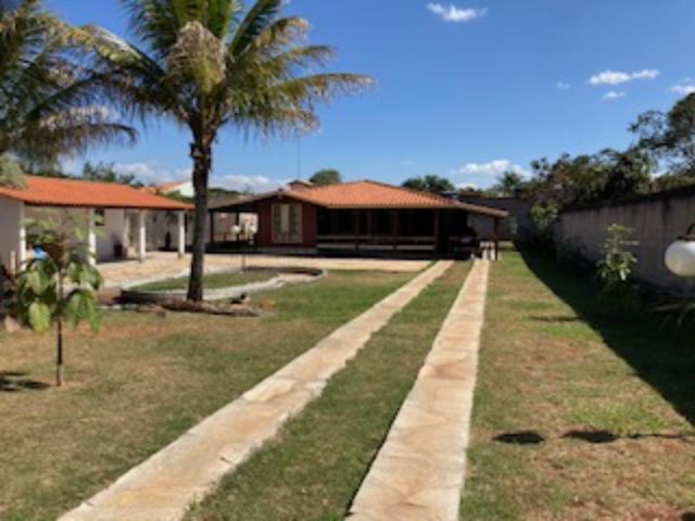 Casa com 4 quartos no Itapoã (foto 33 de 51)