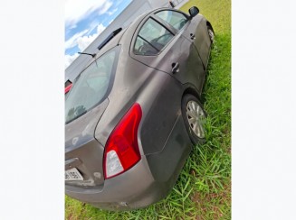 Veículo I/Nissan Versa 1.6 S Flex