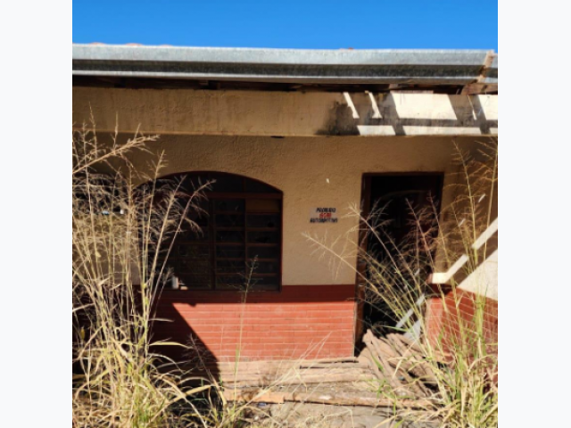 Casa no Setor Leste (foto 10 de 19)