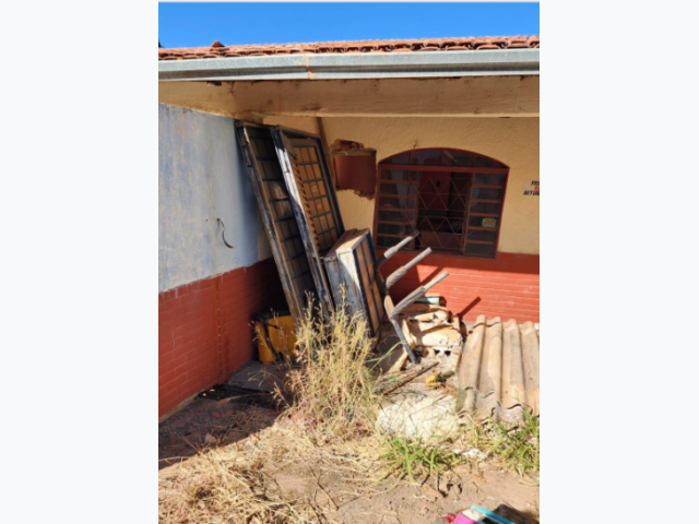 Casa no Setor Leste (foto 11 de 19)