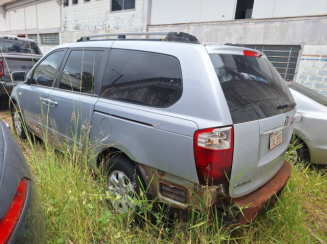 Kia Carnival - 2012 - Marília/SP