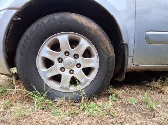 Kia Carnival - 2012 - Marília/SP