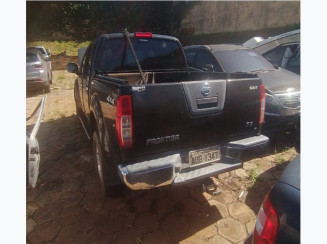 Nissan Frontier SE 25 - 2011/2012 - Presidente Prudente/SP