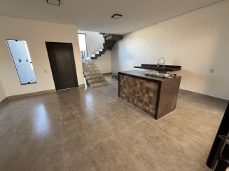 Sobrado c/ Piscina A.C.153 m²- Canaã dos Carajás/PA