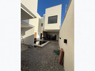Sobrado c/ Piscina A.C.153 m²- Canaã dos Carajás/PA