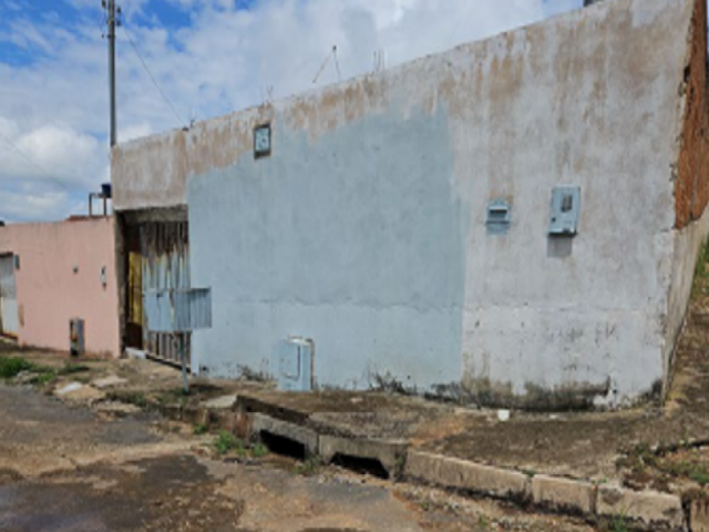 🏠 casa compacta com 2 quartos e varanda