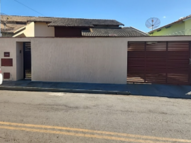 Casa em ipameri/go. 11857
