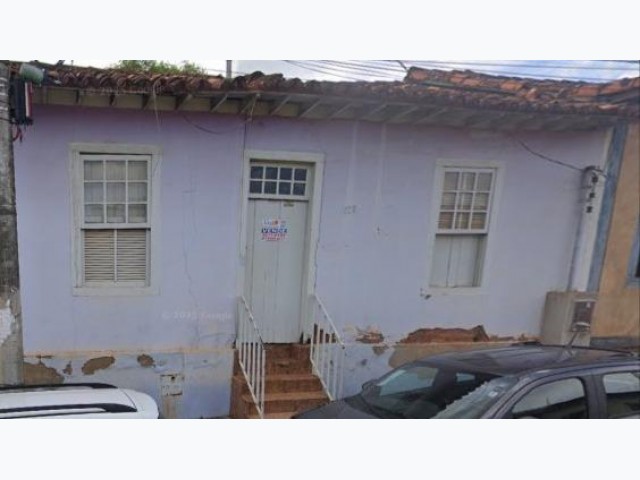 Casa a.t. 366,28 m² - santana, paracatu/mg