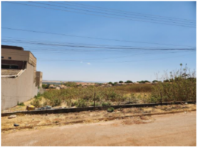 🏗️ terreno desocupado com mais de 4.400m²