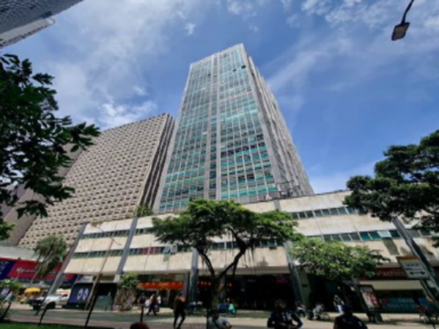 🏢 sala comercial no 28º andar com 35m²