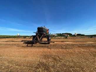 Pulverizador Stara Imperador - Campo Novo do Parecis/MT