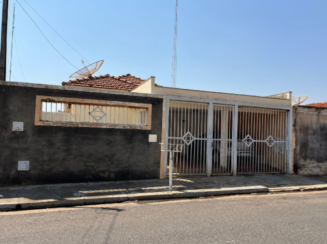 Foto de Casa A.T. 400 m² - Centro, Promissão/SP