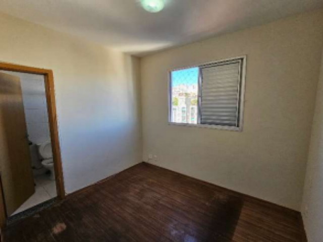 Apartamento com 3 quartos no Fernão Dias (foto 9 de 15)