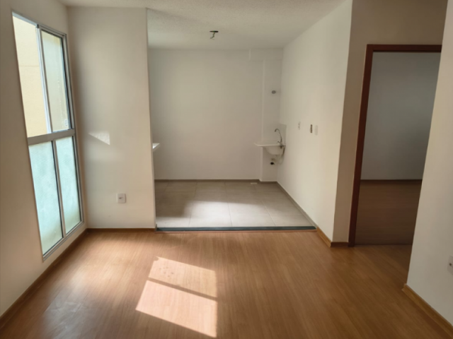 Apartamento com 2 quartos no Nova Esperança (foto 2 de 13)