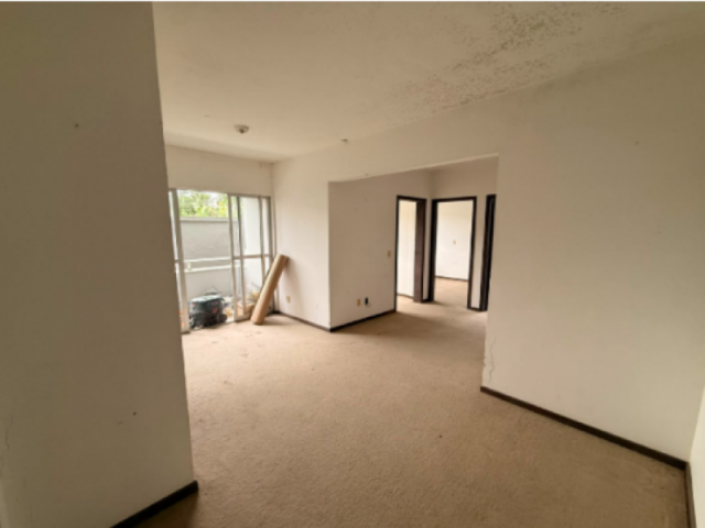 Apartamento com 3 quartos no Anita Garibaldi (foto 5 de 13)
