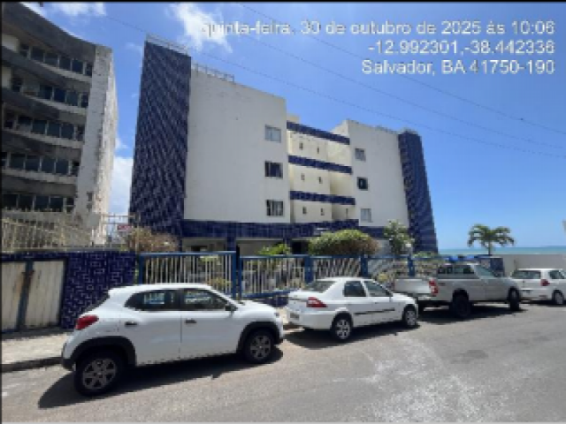 Apartamento com 3 quartos no Costa Azul (foto 2 de 2)