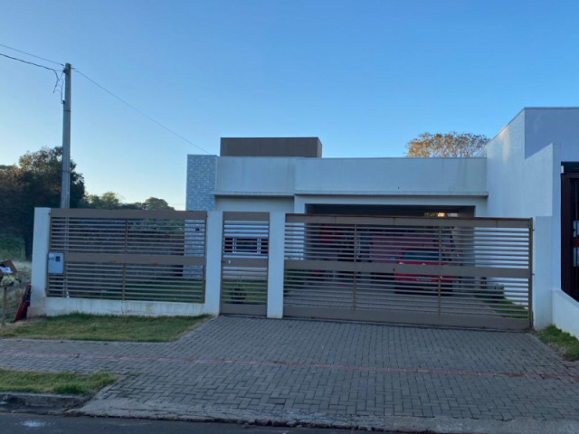 Casa em Leilão em Ampére / PR - 193721