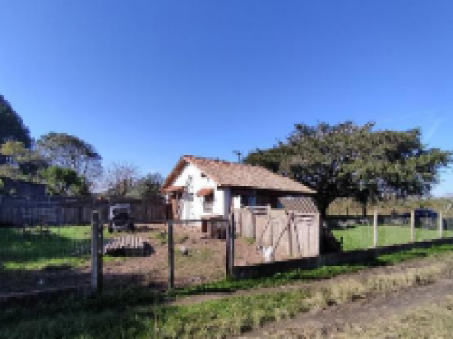 Foto de Casa 1 quarto, 312 m², Loteamento Pinheirão - Leilão encerrado em Rio Grande/RS