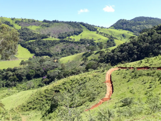 Fazenda a.t. 131,56 ha - luminosa, brazópolis/mg
