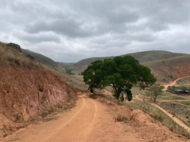 Fazenda a.t. 90,41 ha - teófilo otoni/mg